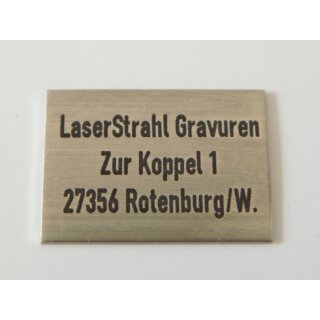 Edelstahlschild bis 6cm&sup2;, lasergraviert 3-zeilig